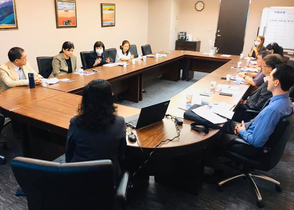 朱處長代表美國懷俄明州參加此數位平台說明會